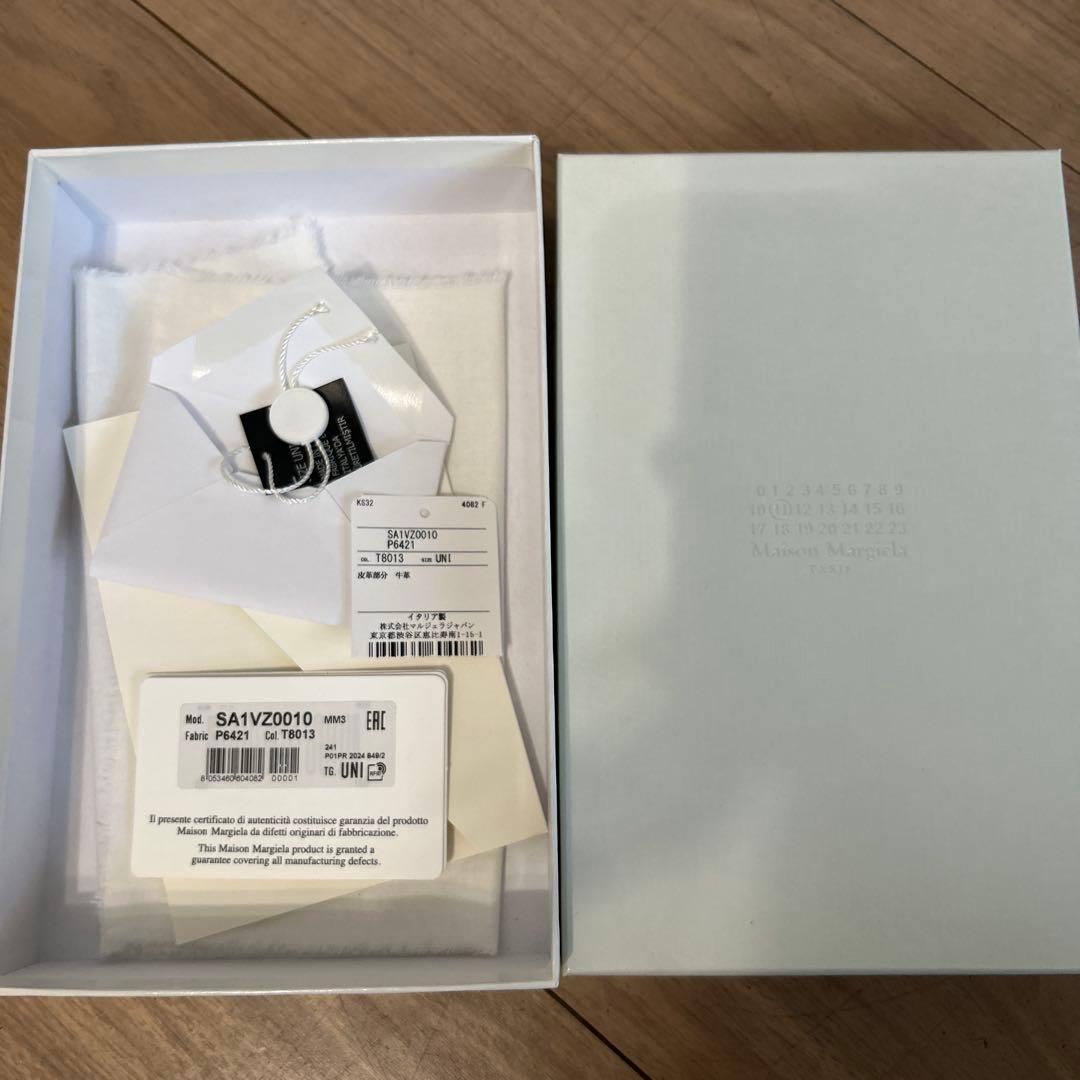 メゾンマルジェラ　iPhoneケース