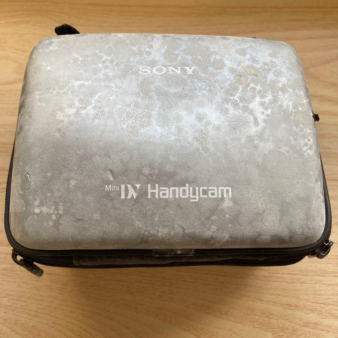 Sony水中用ビデオカメラ『60m防水』ライト付