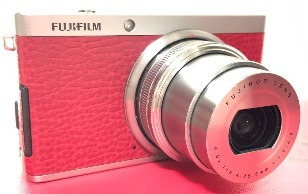 Fujifilm XF1 レッド FlashAir 16GB付 富士フイルム