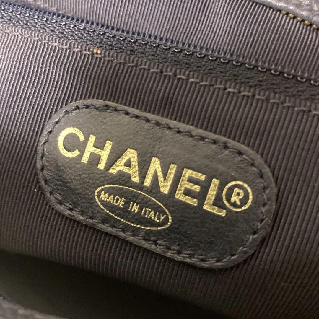 シャネル　トリプルココ　キャビアスキン　ゴールド　チェーンバッグ　ショルダー