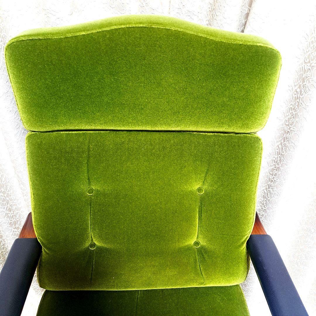 カリモク デスクチェア コロニアル モケットグリーン XC0650GK