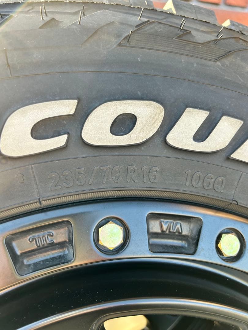 タイヤ・ホイール yu.yu.ysta