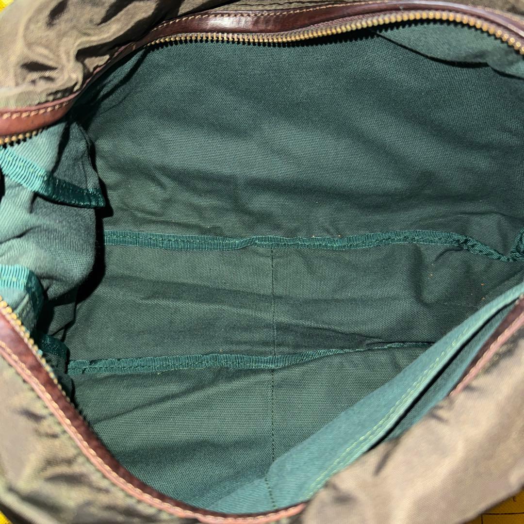 フェリージ ショルダーバッグ グリーンカラー