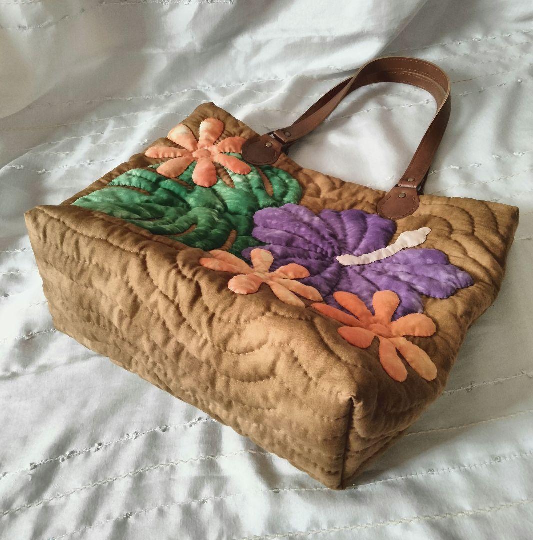 お値下げ ☆262.ハワイアンキルト・バッグ・ハイビスカス＆ティアレ＆モンステラ