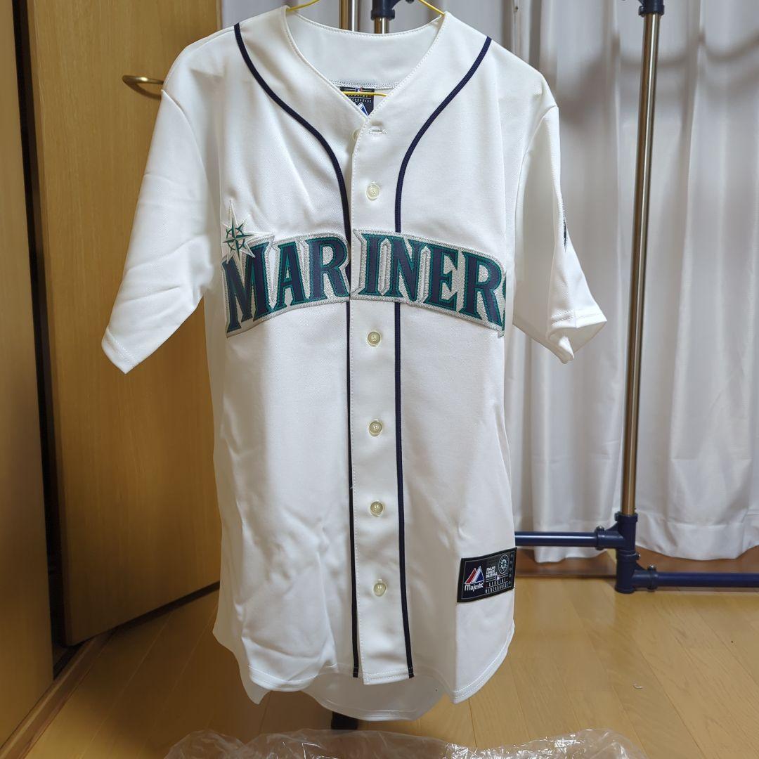 マリナーズグッズ3点セット(イチローユニフォーム、帽子)