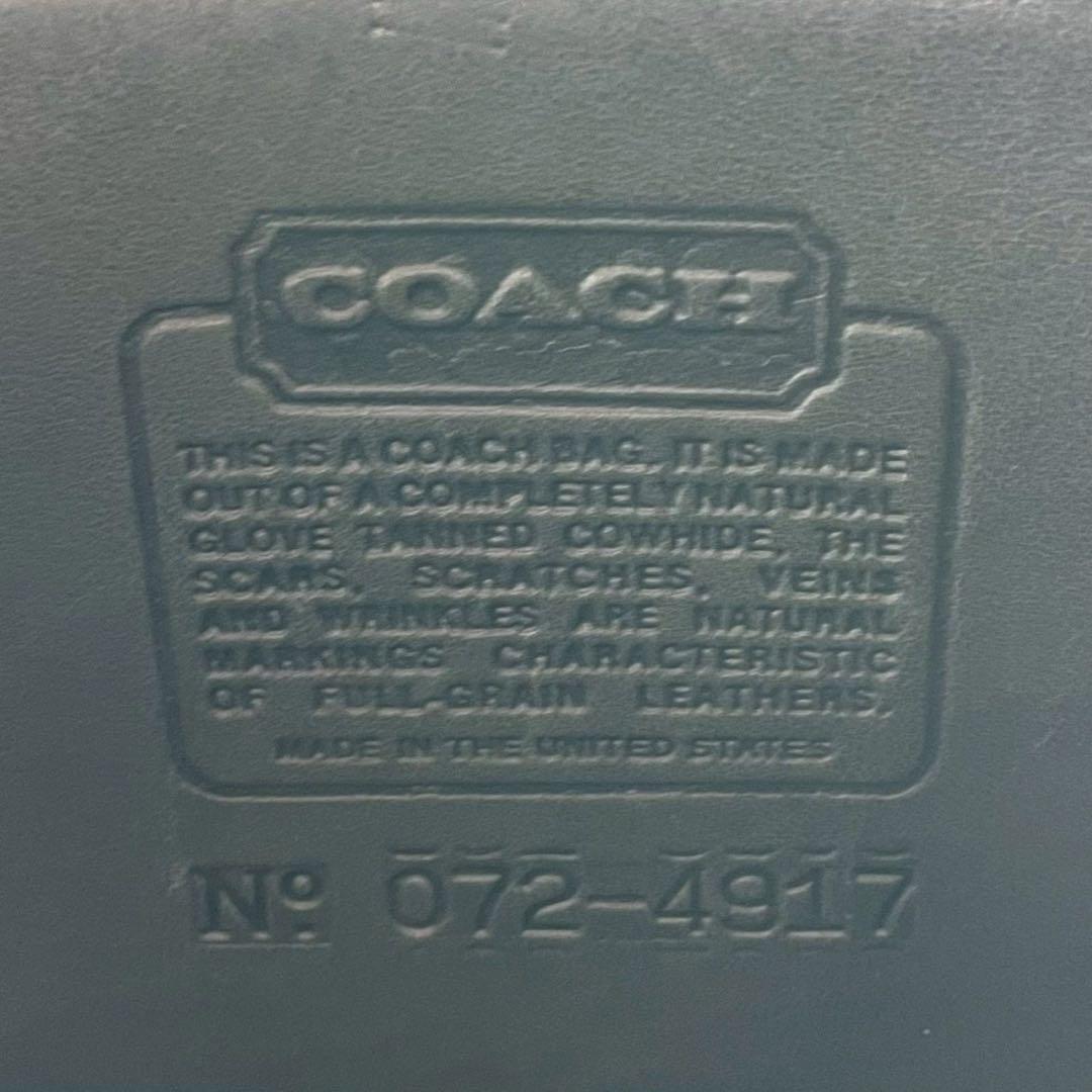 オールドコーチ　ショルダーバッグ　クロスボディ　フラップトップ　レザー　黒系