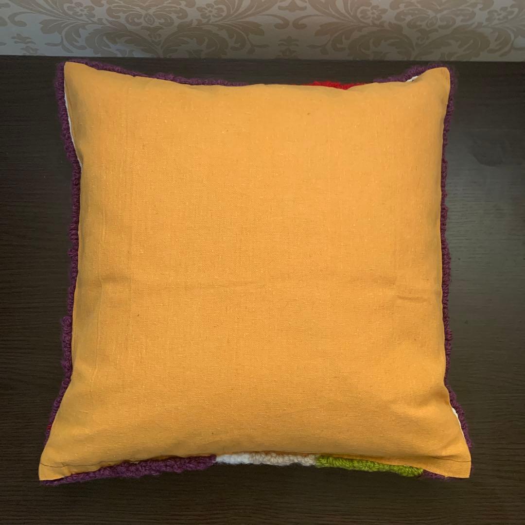 値下げ¥9800→8900☆モグラのクッション☆パンチニードル