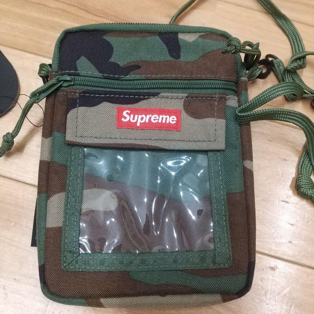 新品！！Supremeショルダー迷彩色