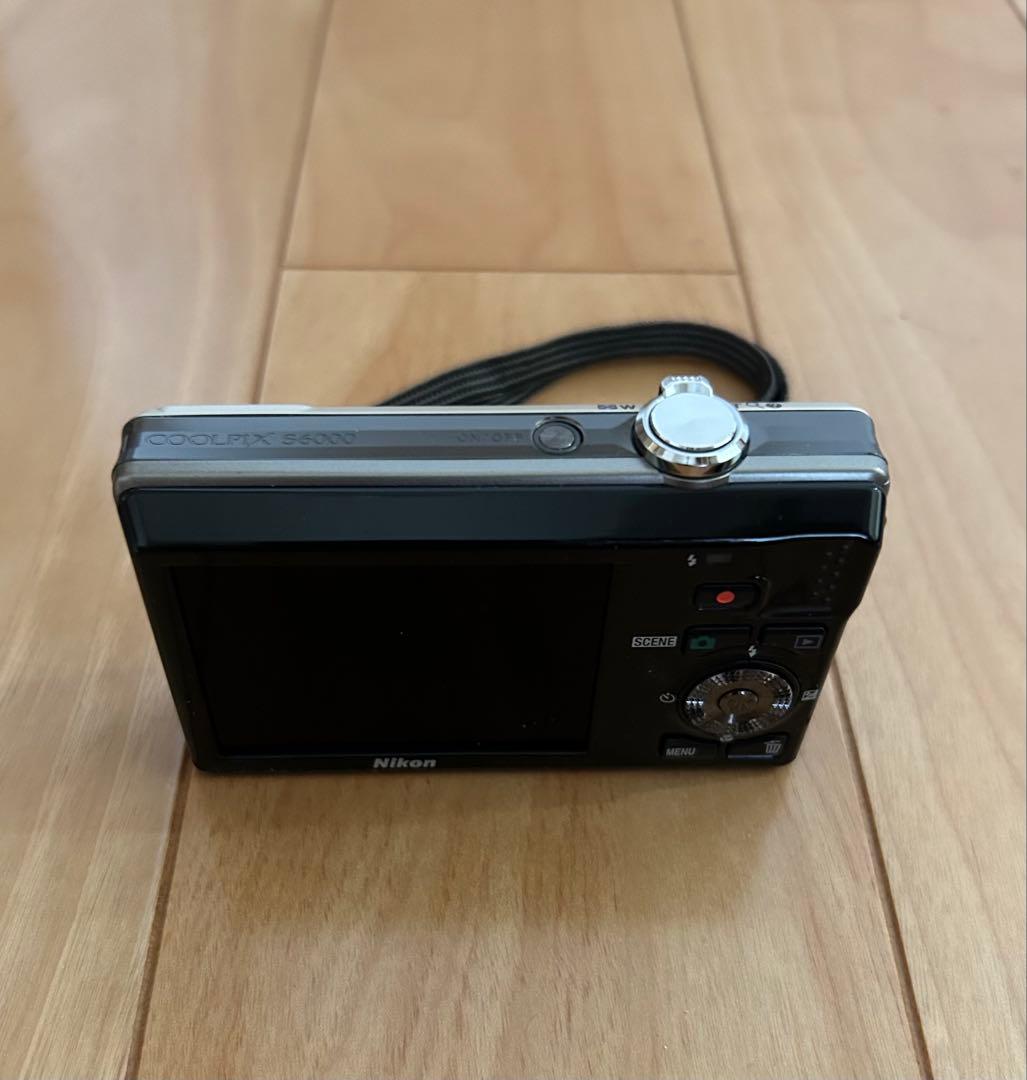 Nikon クールピクスS6000