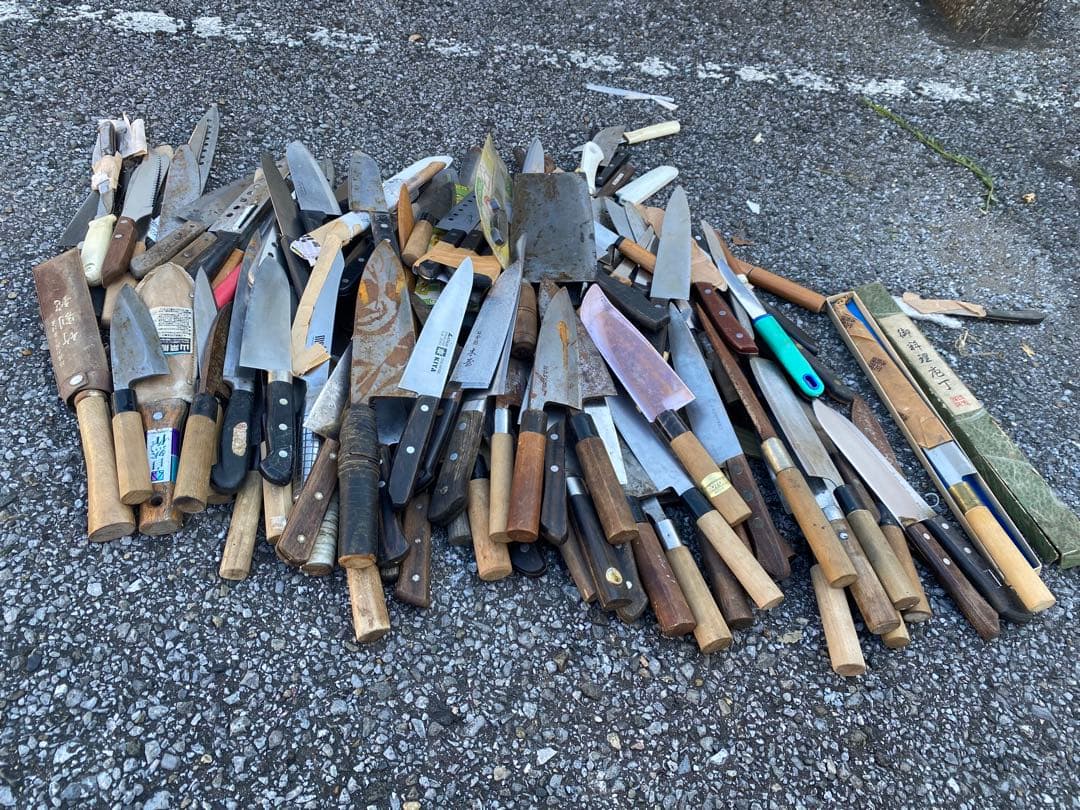 包丁セット多数、17kgぐらい