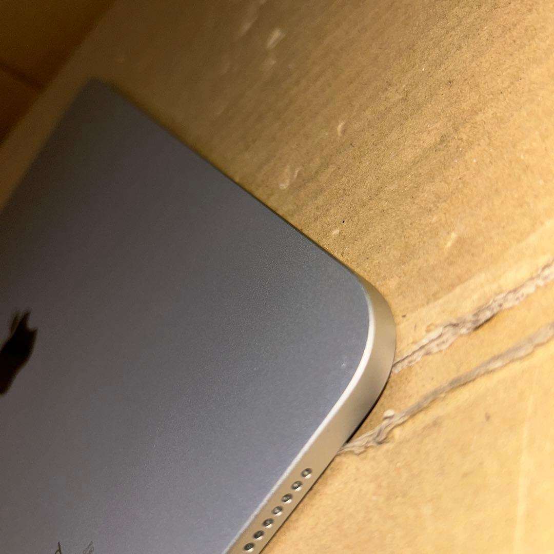 IPAD 第10世代　256GB WIFI シルバー