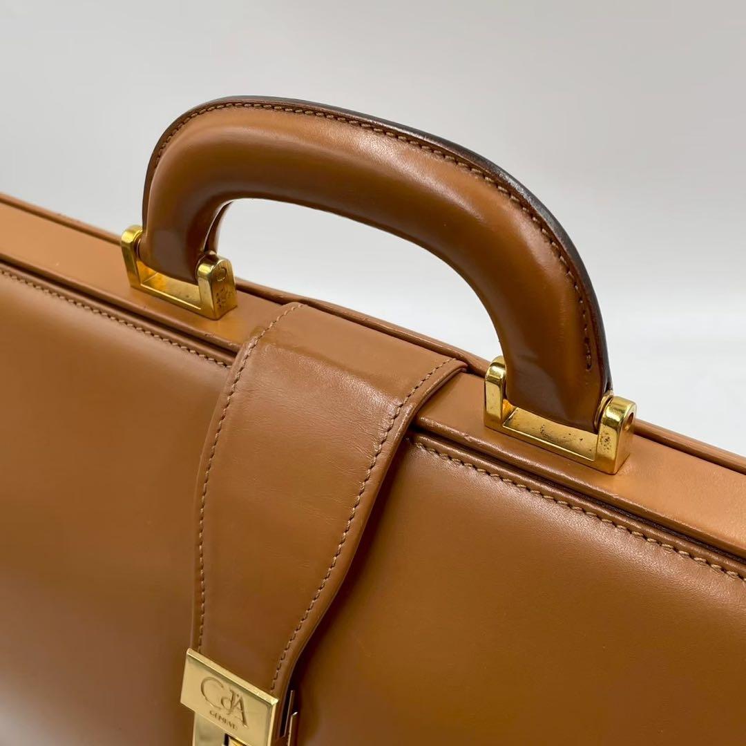 極美品　カランダッシュ　レザーブリーフケース　ダレスバッグ　本革　キャメル