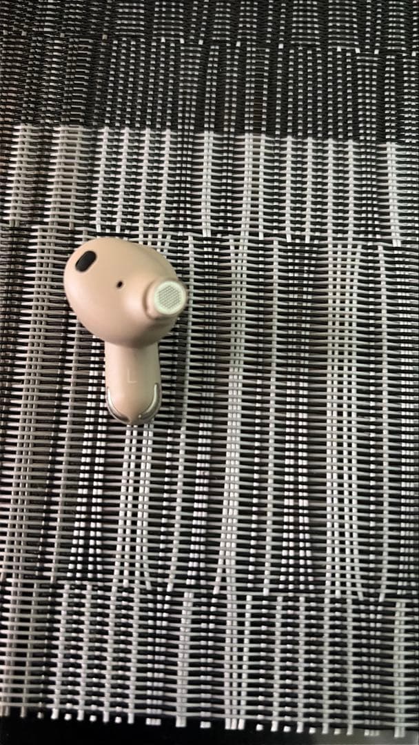 JBL TOUR Pro3 シャンパンゴールド ぴろしき