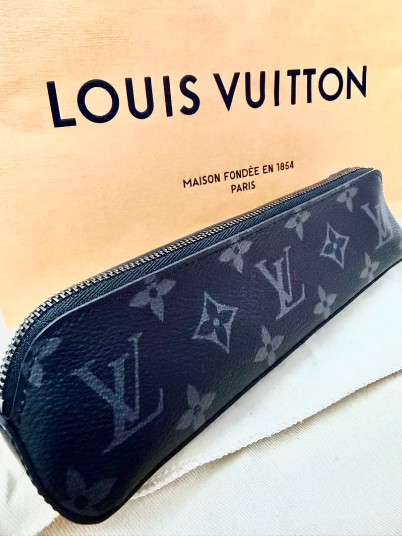 色*！様 LOUIS VUITTON 黒 レザーペンケース　モノグラム