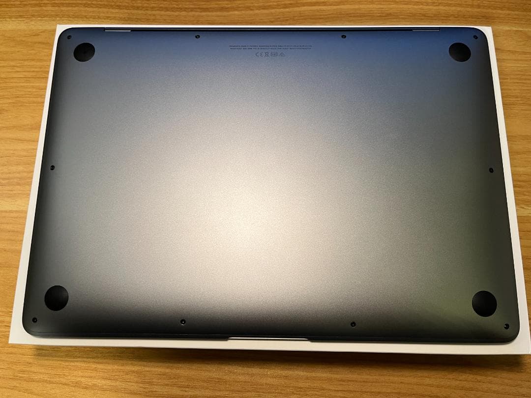 MacBook Air M1 16GB/1TB スペースグレー