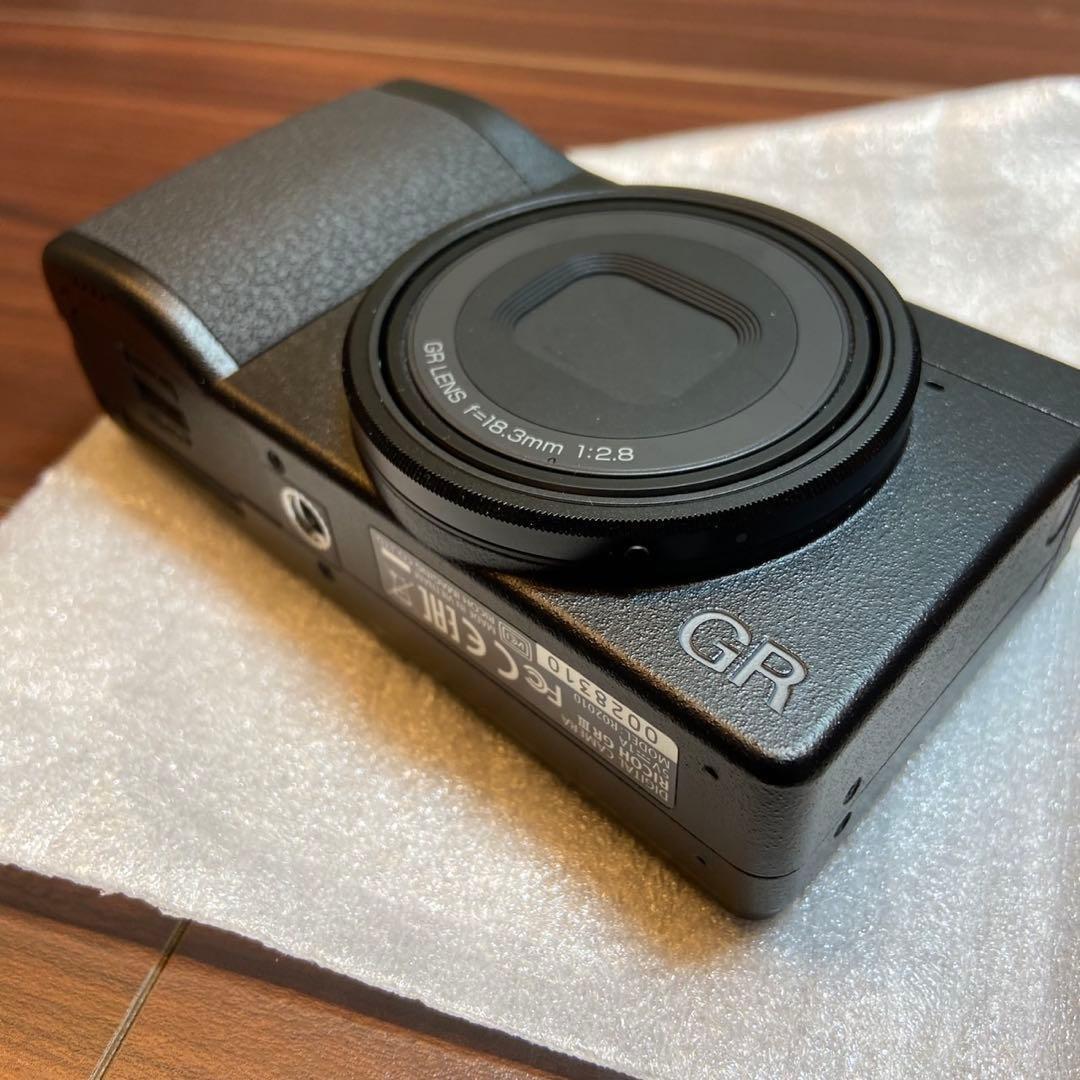 RICOH GR Ⅲ デジカメ ほぼ新品 4930