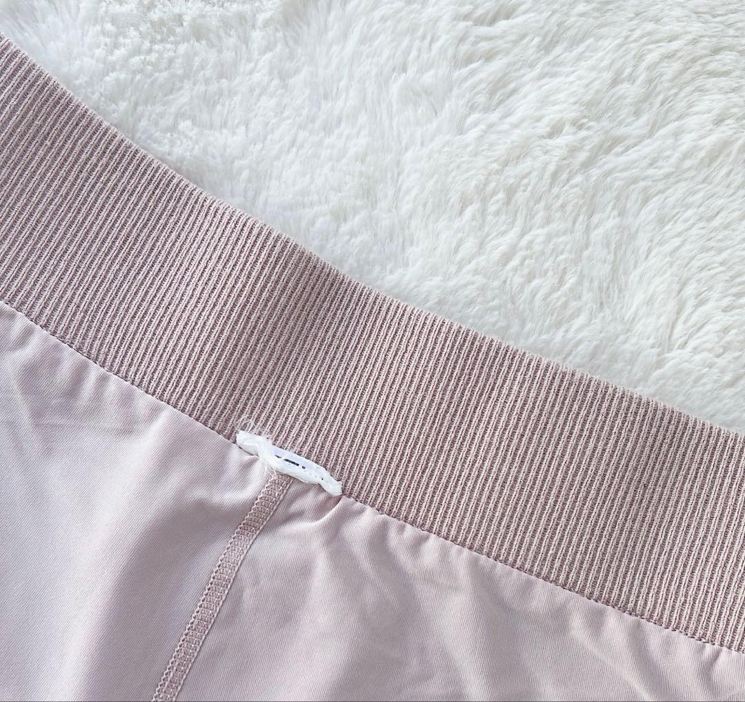 adidas アディダスニットセットアップ 長袖 ロゴ入りピンクベージュブラック