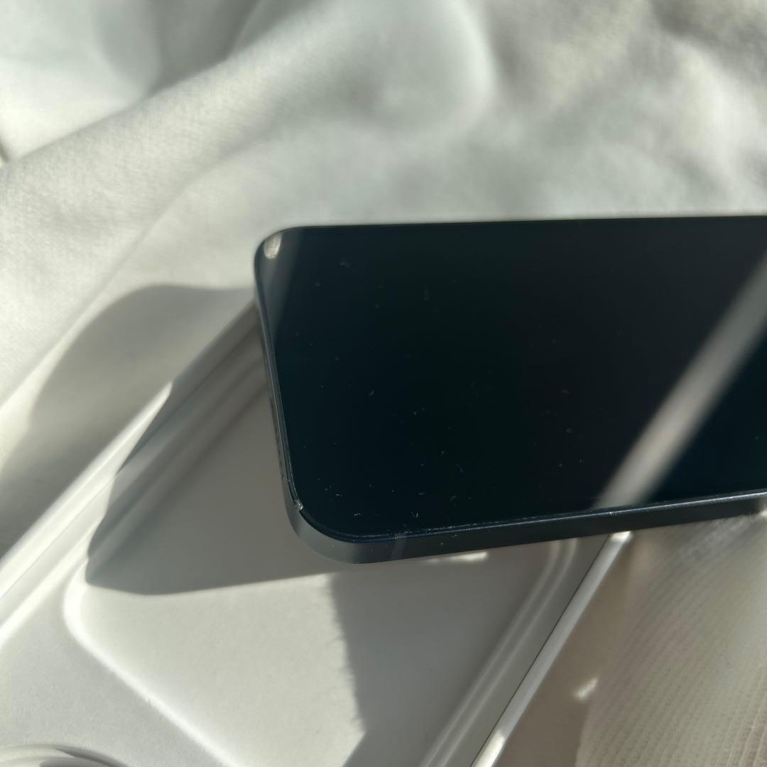 Apple iPhone 12 ブラック 本体　64GB