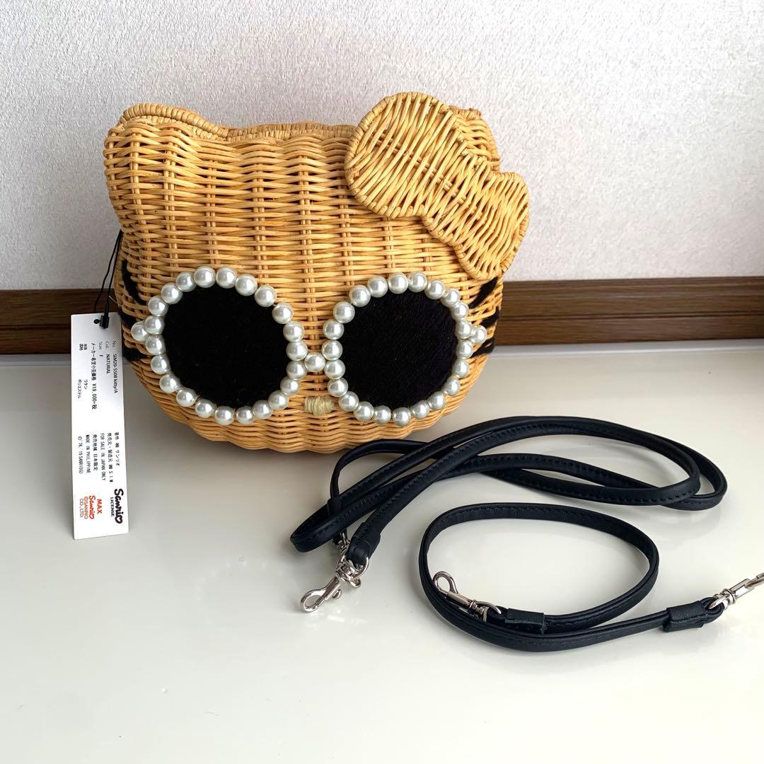 新品未使用　a-jolie×HelloKitty キティちゃんカゴバッグ