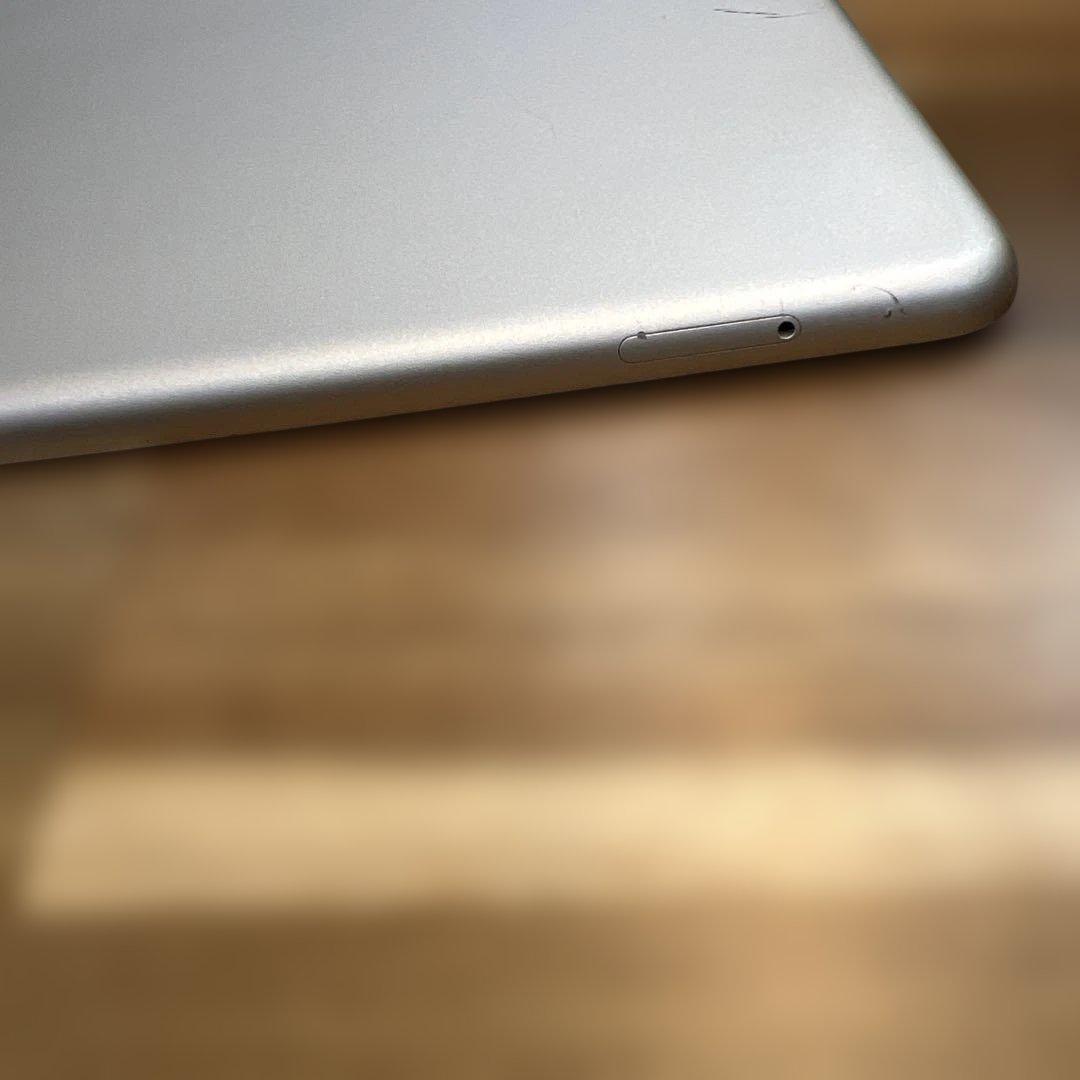 M841 SIMフリーiPad Air 3rd Gen 64GB