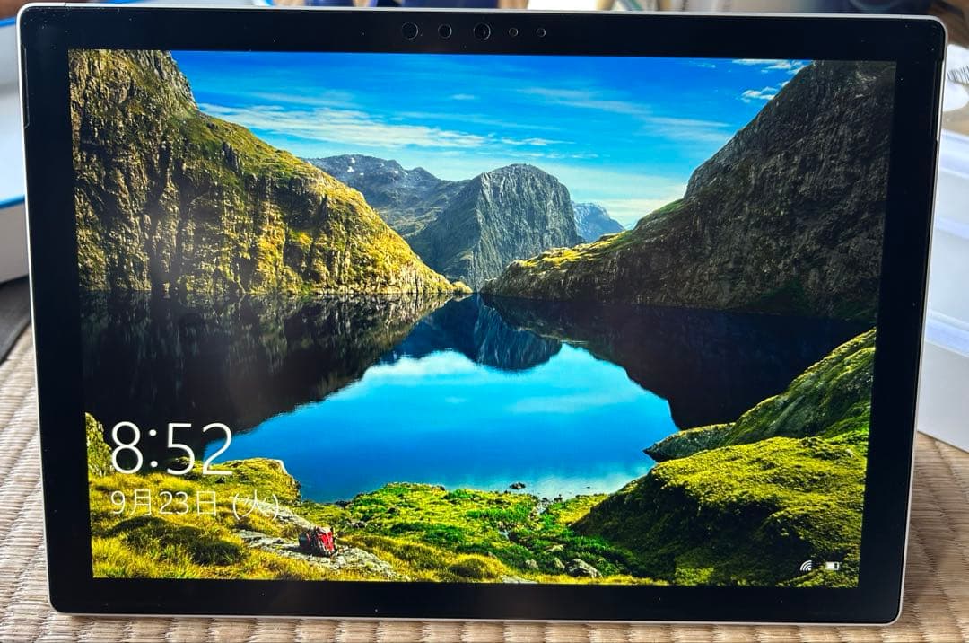 Microsoft Surface Pro 12.3インチ 本体