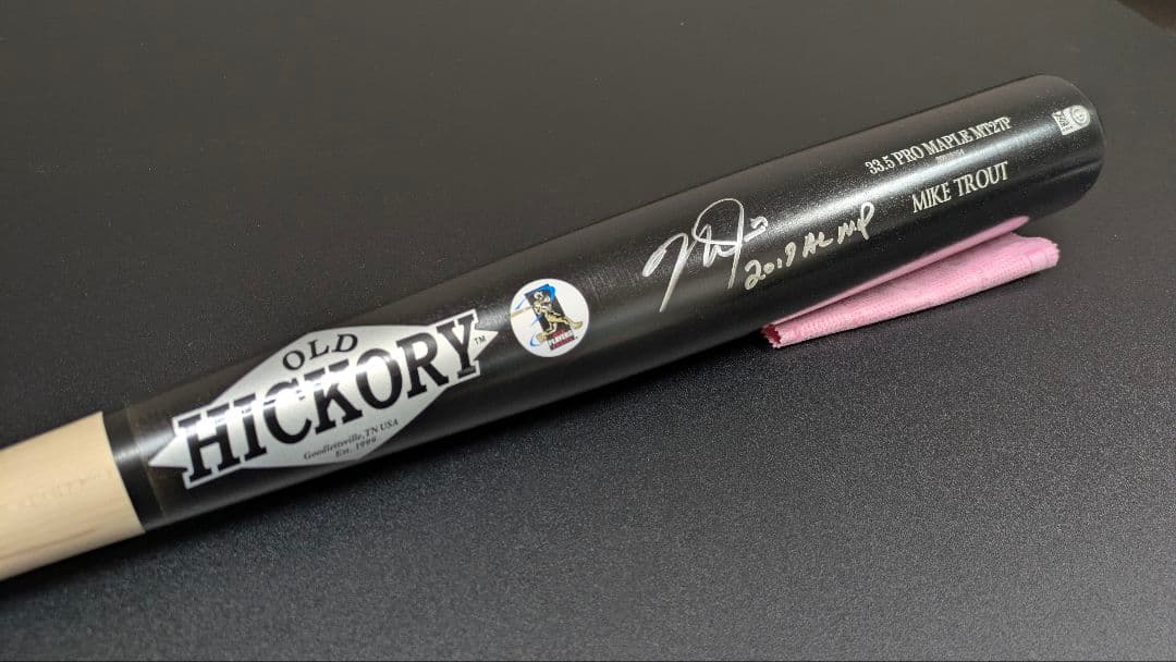 OLD HICKORY MT27P マイク・トラウト 直筆サイン入りバット