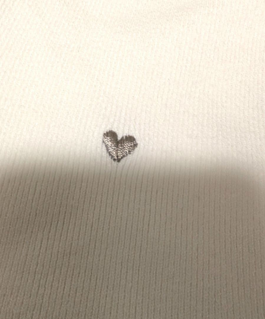 ☆ハート刺繍カーデプルオーバー　アプワイザーリッシェ