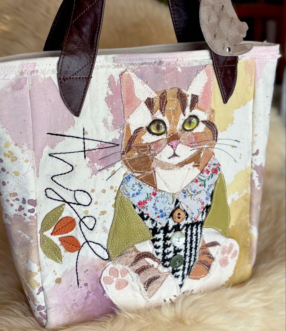 (手づくり)\"エンジェル茶トラ\"ねこのトートバッグ刺繍切り絵帆布ネコ