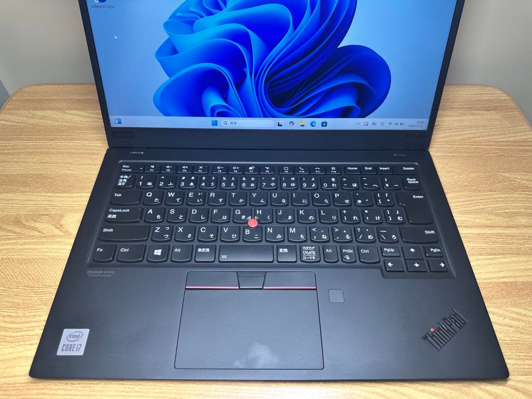 良品　Lenovo X1 gen 8, Corei7, 画面 14inch 2K