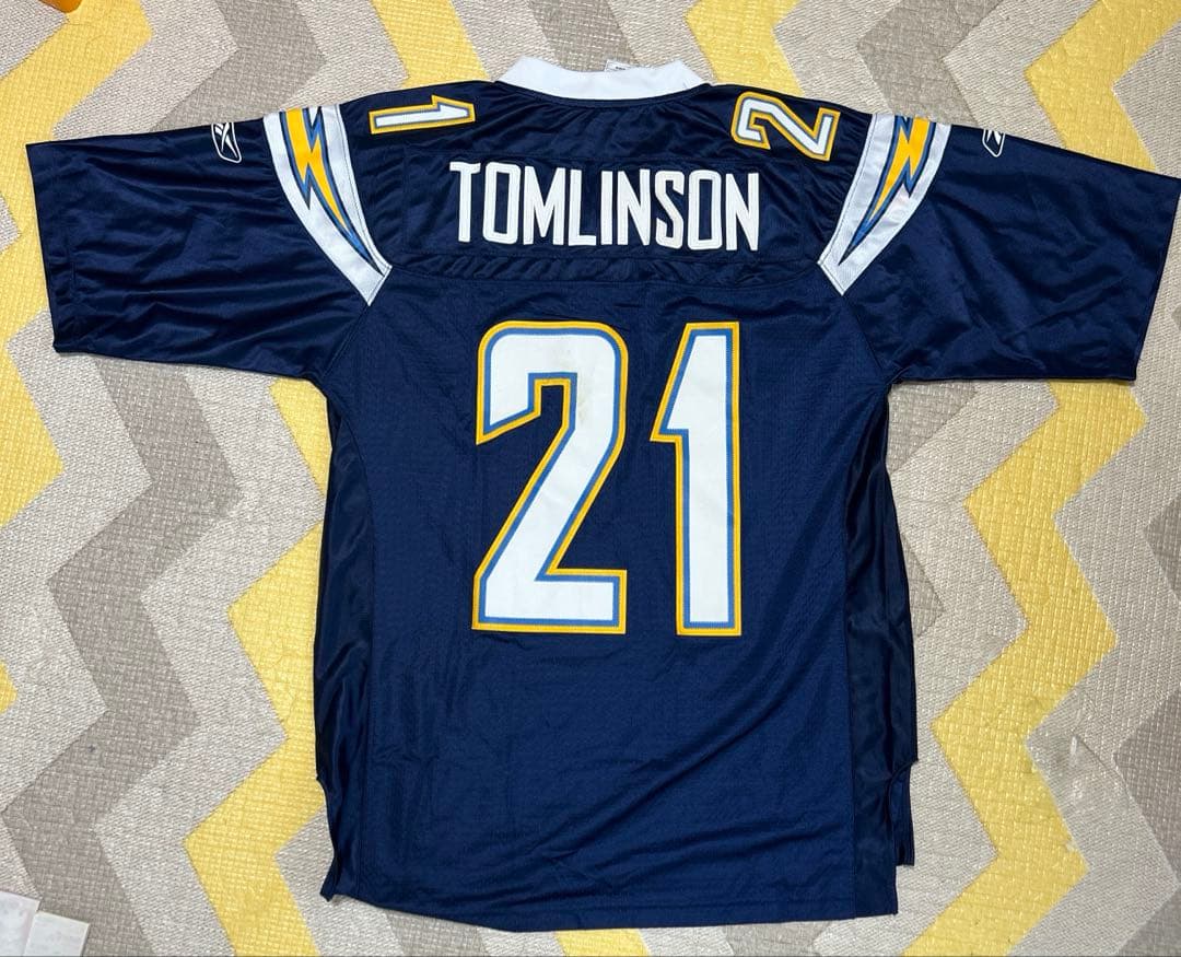 【チャージャーズ】【21永久欠番 トムリンソン】 公式ユニフォーム Mサイズ