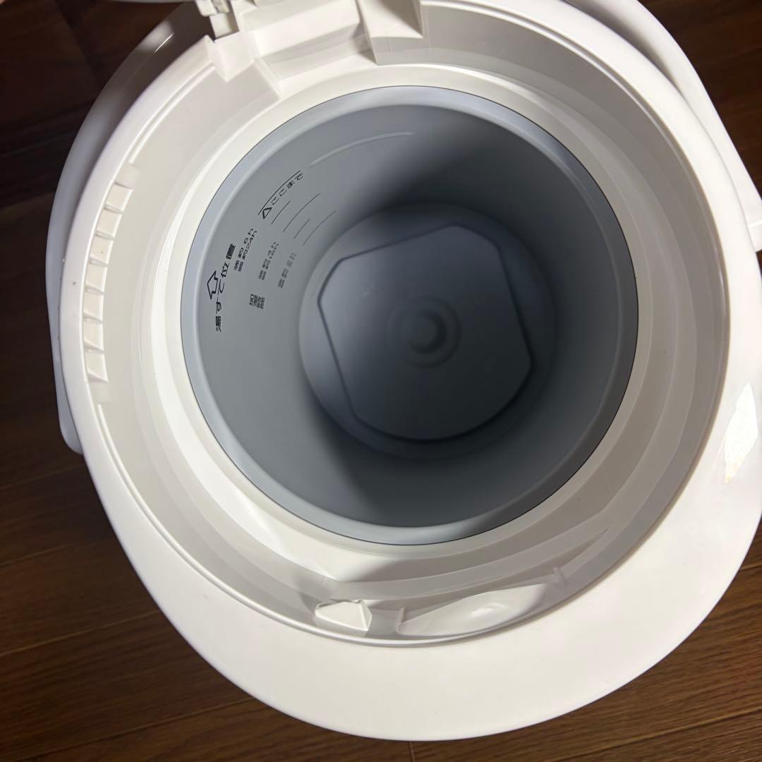 ZOJIRUSHI 象印 EE-RR50-WAスチーム式 加湿器 新品未使用