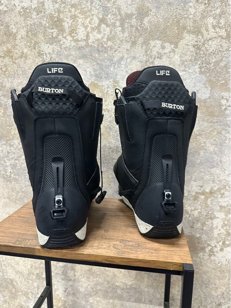 ⑫ ION SO ブラック スノーボードブーツ