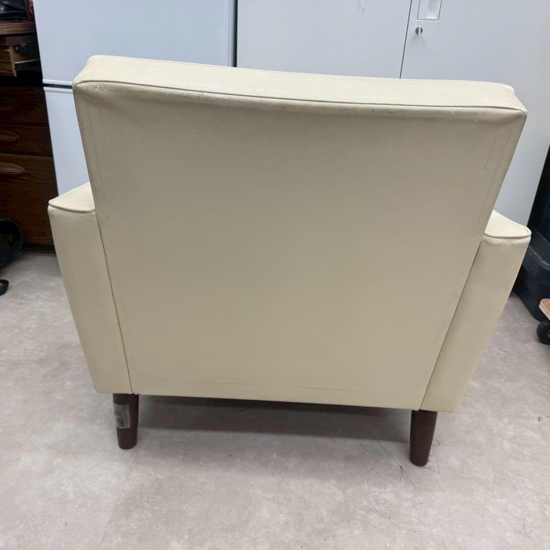 カリモク60 ロビーチェア 1シーター スタンダードアイボリー ソファ　美品