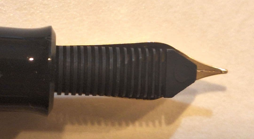 たまごやき【Pelikan】ペリカン万年筆（GV400）