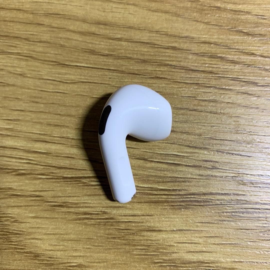 Apple AirPods 第4世代　A3059 右耳　右側　右
