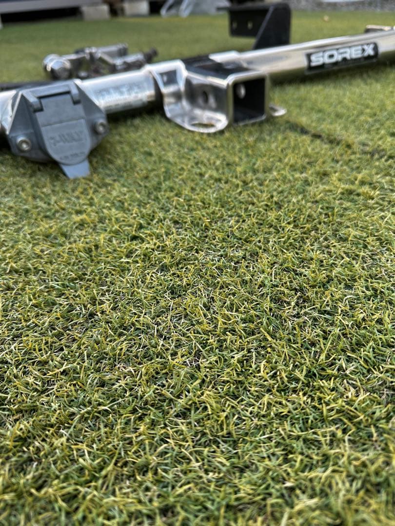 20系アルヴェルSOREX トレーラー用ヒッチ メンバー取り付け金具付き