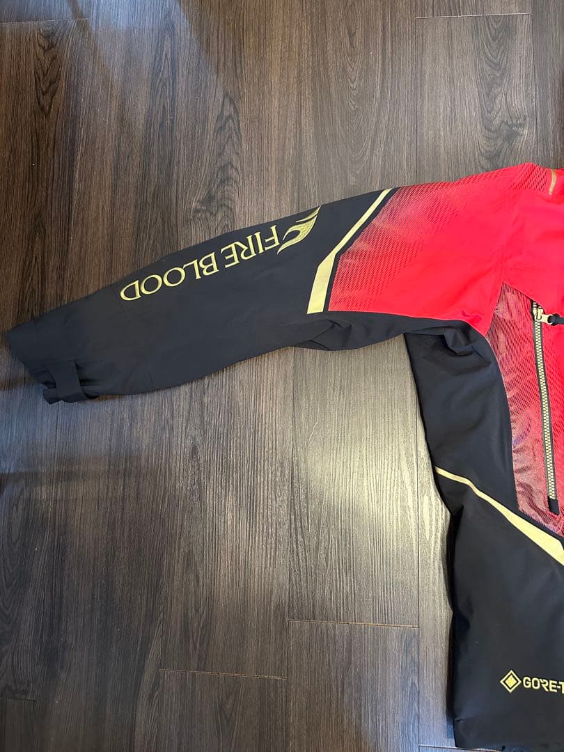 【再値下げしました】SHIMANO FIRE BLOODレインスーツ ダウン無し