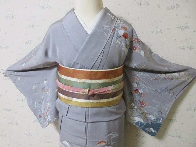 訪問着：美品-花と水流とオシドリと民家：高級品グレー：袷正絹：N88