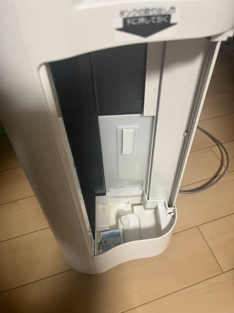 SHARP 空気清浄機 加湿器　ホワイト　kc-j50