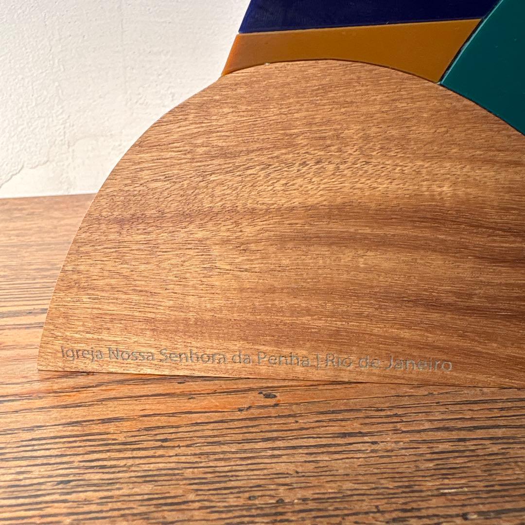 ブラジル 木製 山の上の教会 オブジェ リオデジャネイロ ペーニャ教会 カラフル