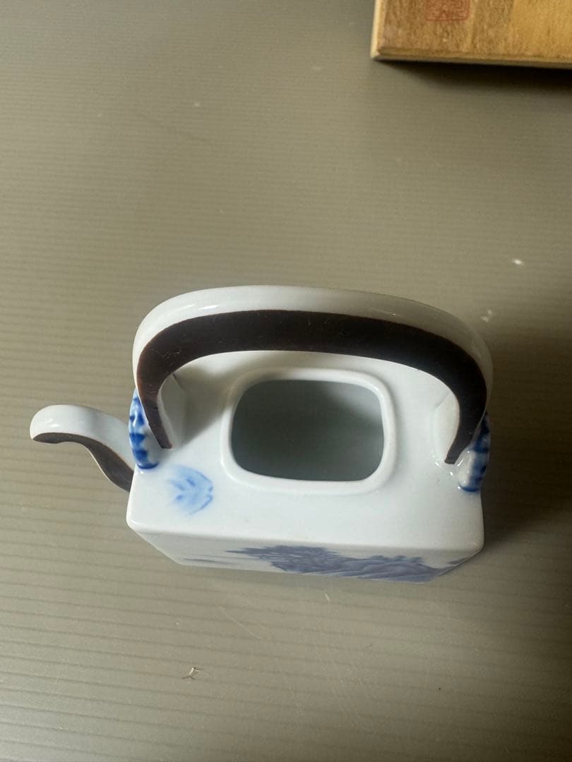 2342 希少 深川製磁 染付山水 角小正油差 しょうゆ差し 百年庵　未使用