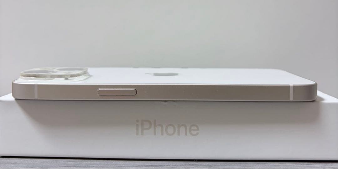 iPhone14 256GB スターライト　SIMフリー