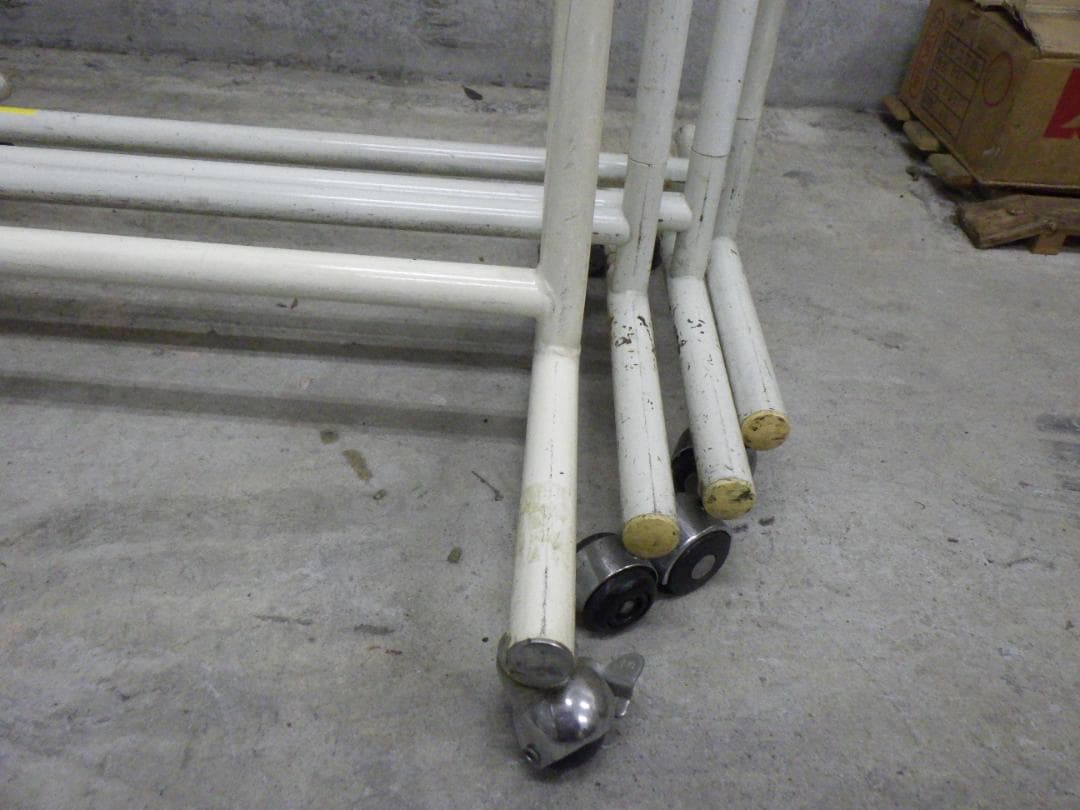 【直接引き取り限定】 ハンガーラック １６台セット 催事 店舗什器