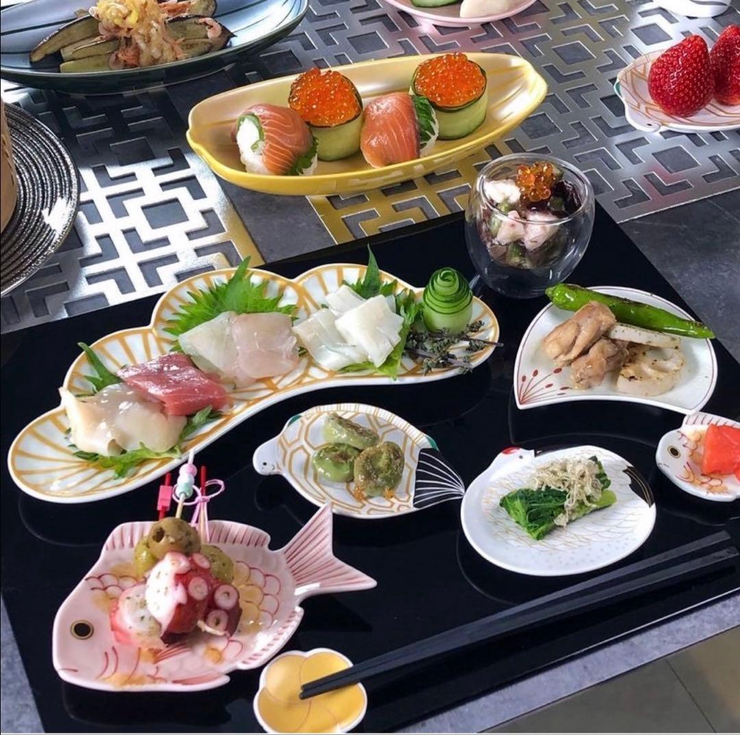 有田焼　幸楽窯　錦金松葉形前菜皿　茶緑金　白金　赤金　3点セット