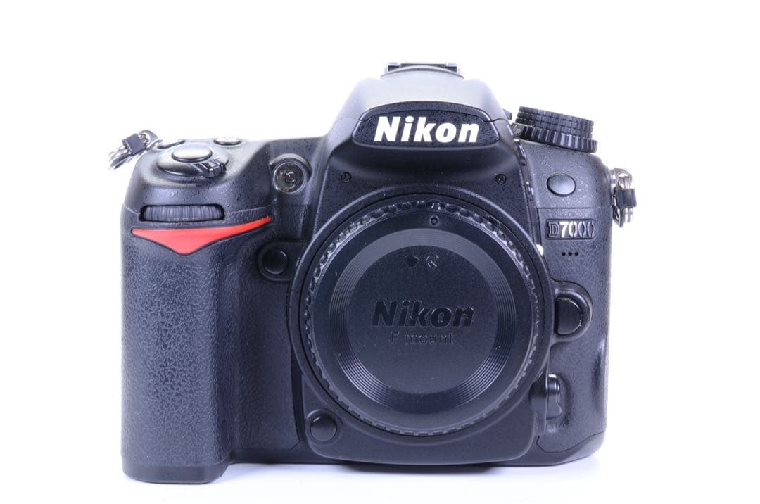 Nikon D7000 18-105mm VR レンズキット　現状品