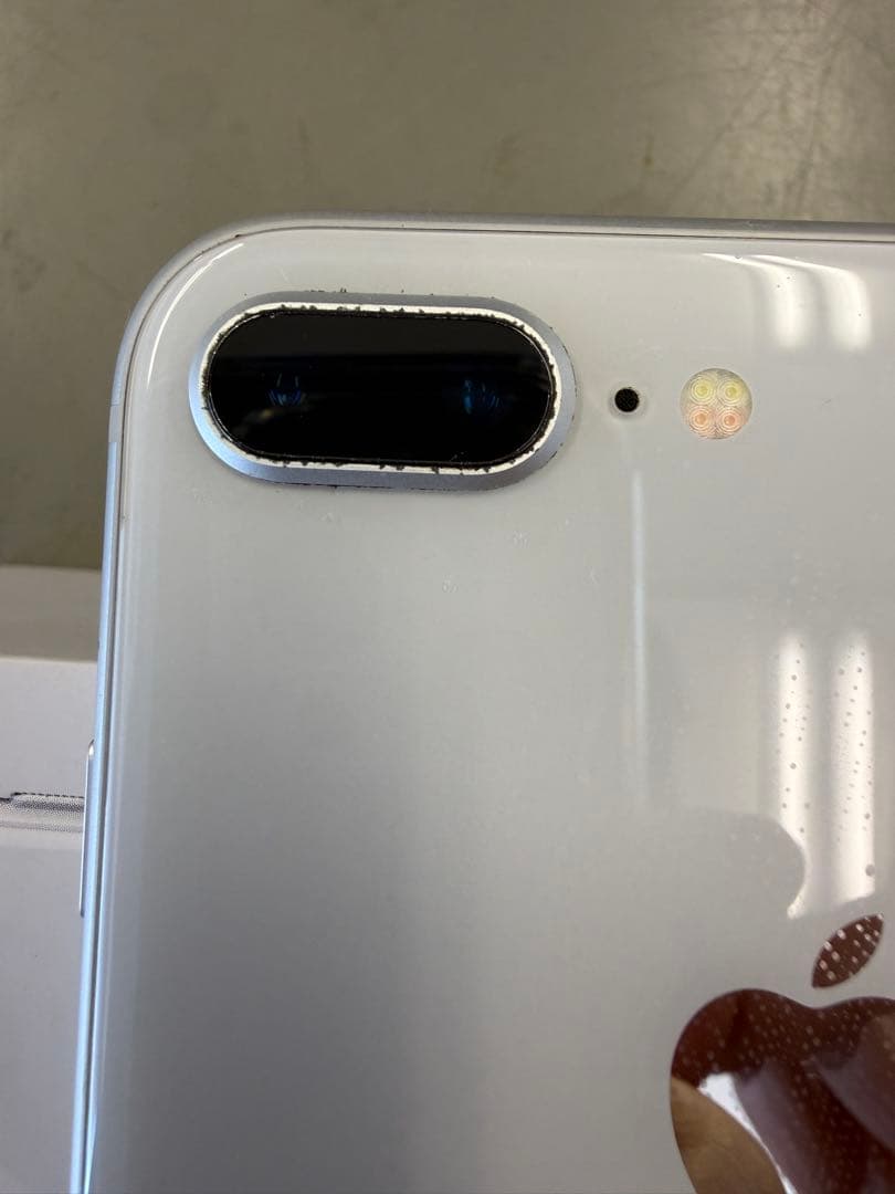 Apple iPhone 8 Plus シルバー 256GBバッテリー100%