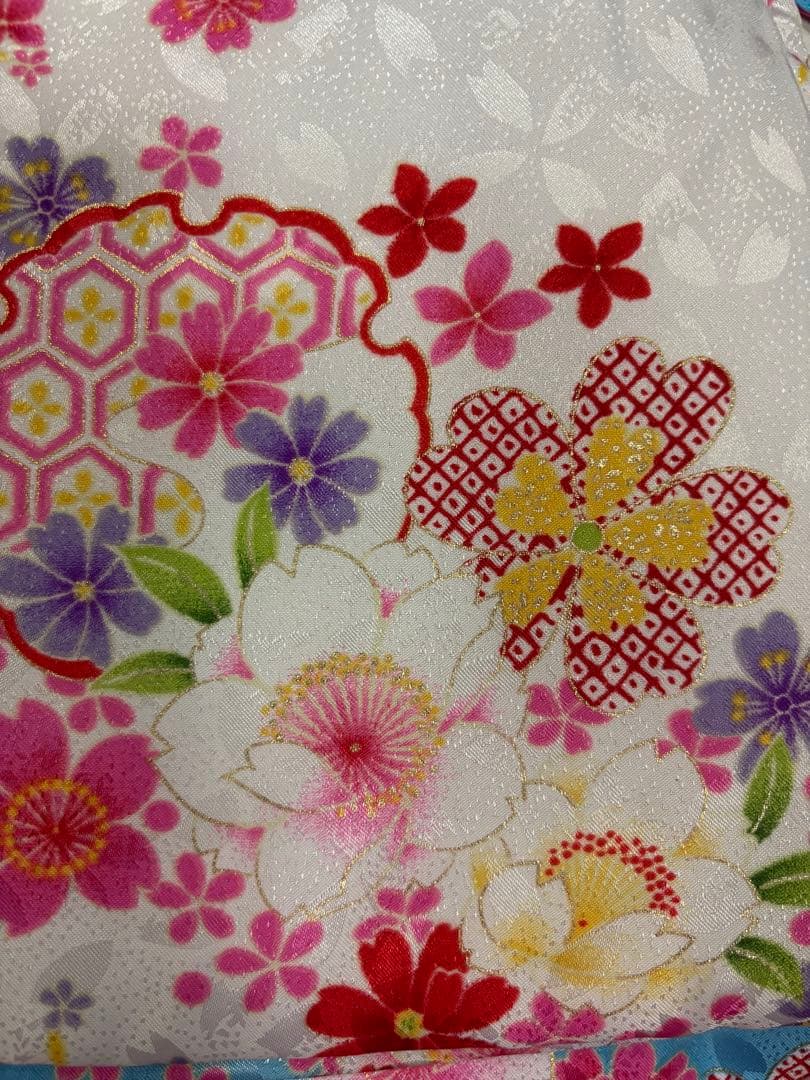 七五三　3歳女の子　着物・被布セット　爽やか水色着物　白い桜　雪輪　鹿子柄　新品