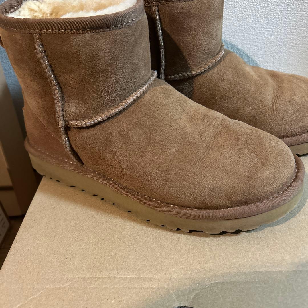 UGG アグ　ムートンブーツ　2足