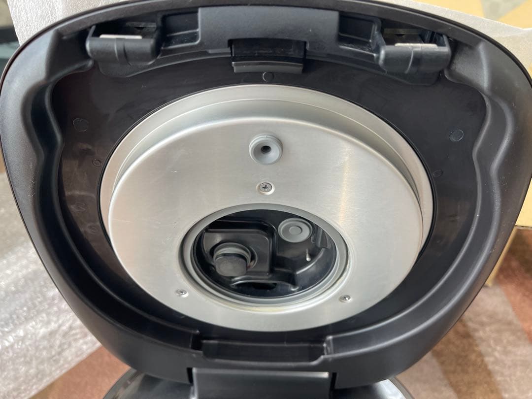 美品☆タイガー圧力IHジャー炊きたて土鍋ご泡火ほうび炊き JPL-G100KL