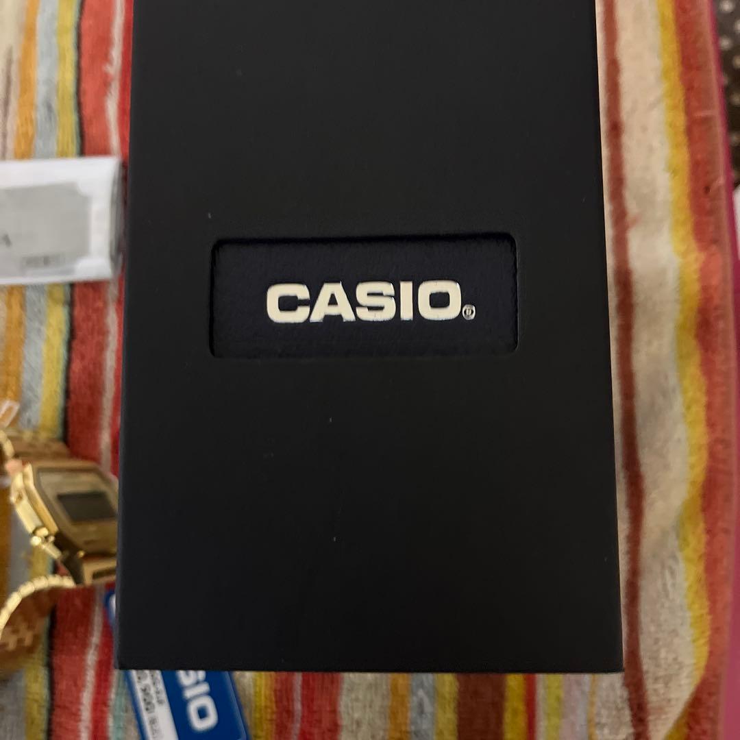 CASIO A1000G-9JF ゴールド腕時計